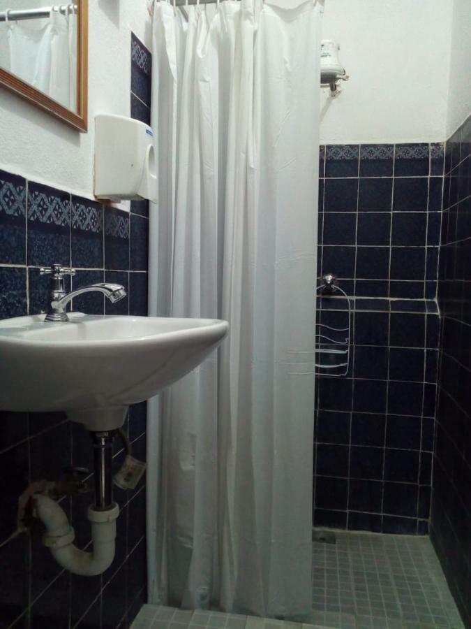 Hotel Internacional Guest House Antigua Exterior photo