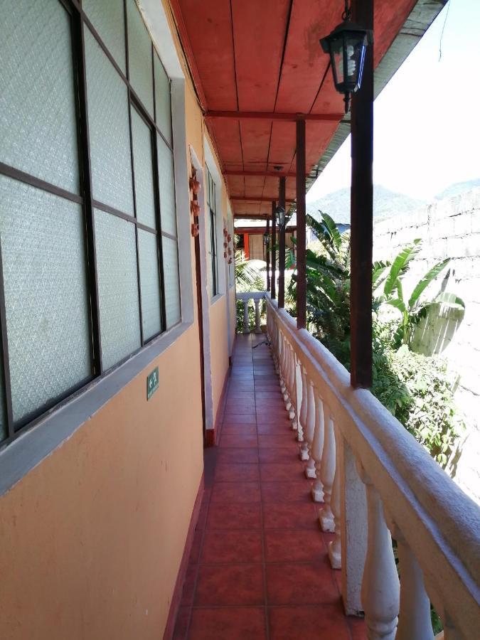 Hotel Internacional Guest House Antigua Exterior photo